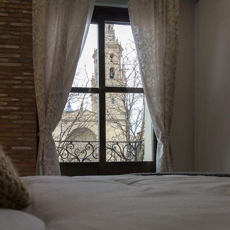 Appartamento Apto Con Vistas A La Catedral Y Aire Acondicionado Logroño Esterno foto